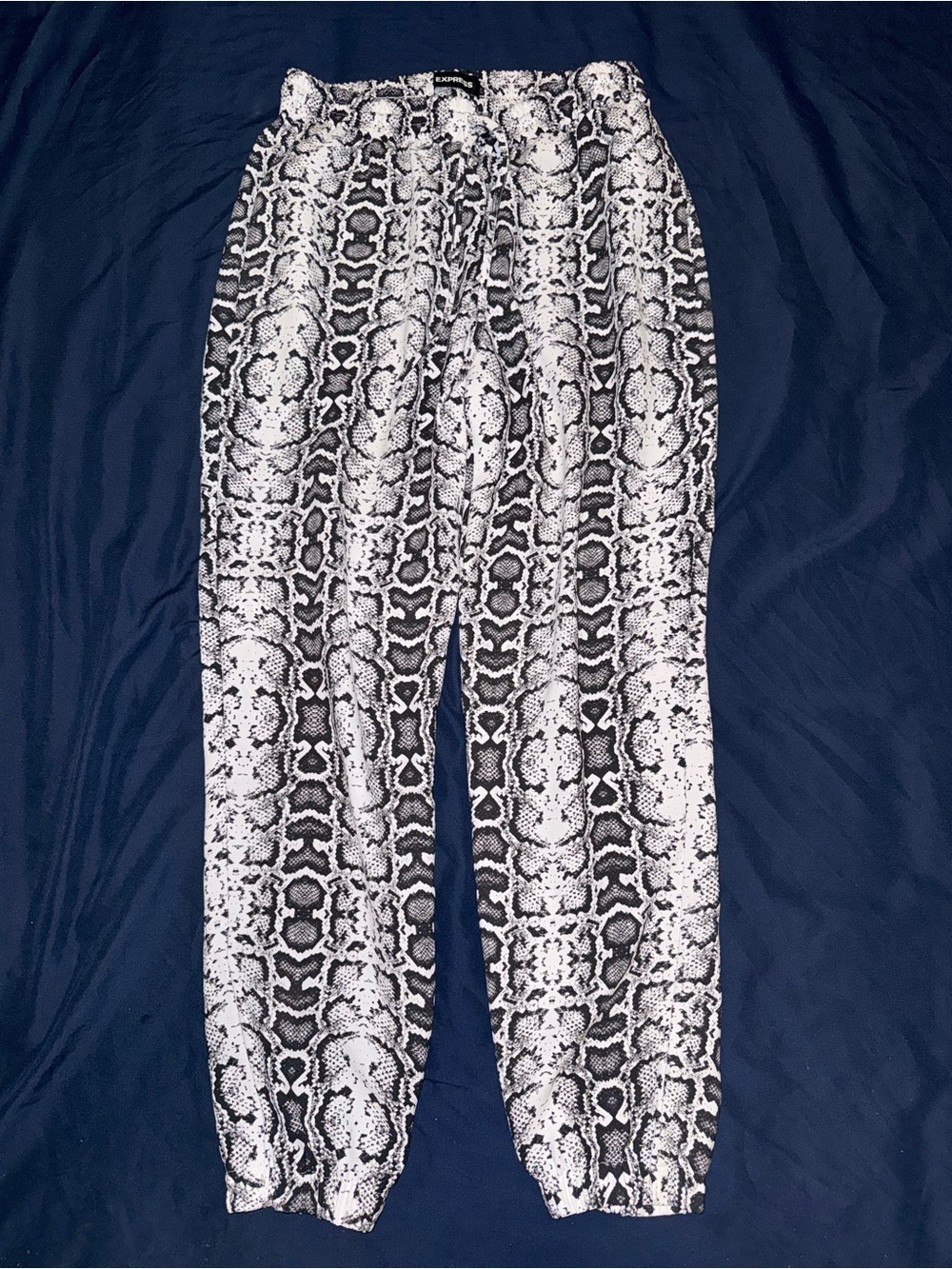 Express Black & White Snake-Print Jogger Pants